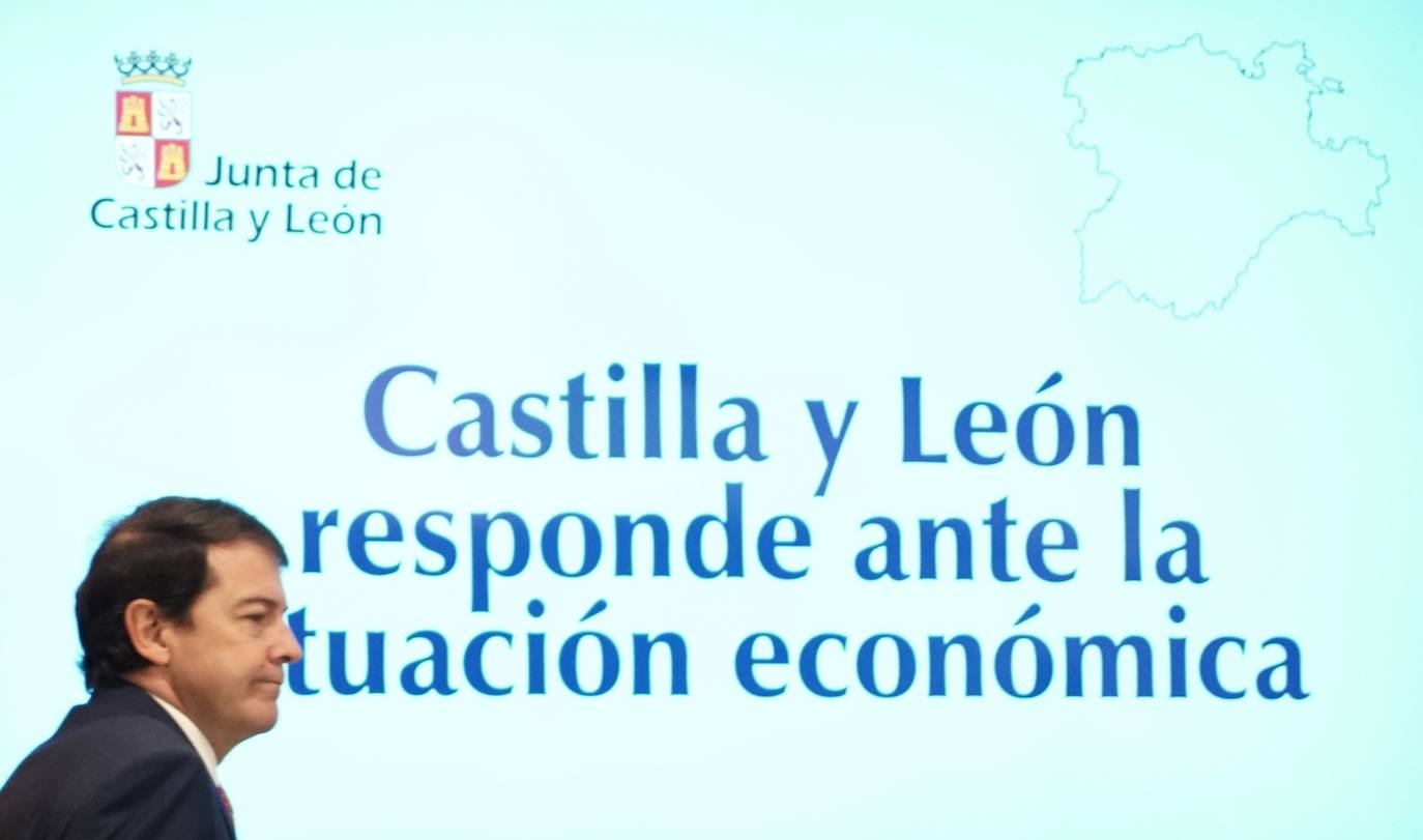 Primera reunión del nuevo gobierno de la Junta en la reunión del Consejo de Gobierno.