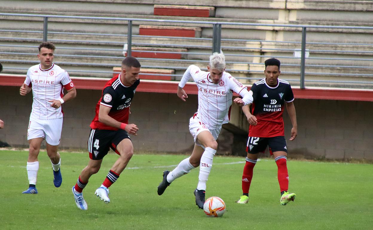 Imagen del encuentro del Júpiter Leonés con el Mirandés 'B'. 