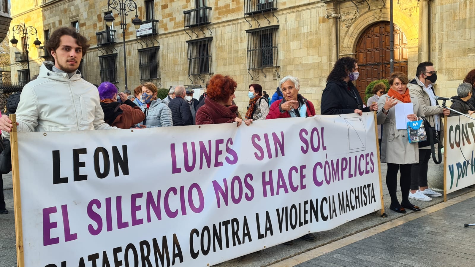 Fotos: León se conmueve en un nuevo Lunes sin Sol