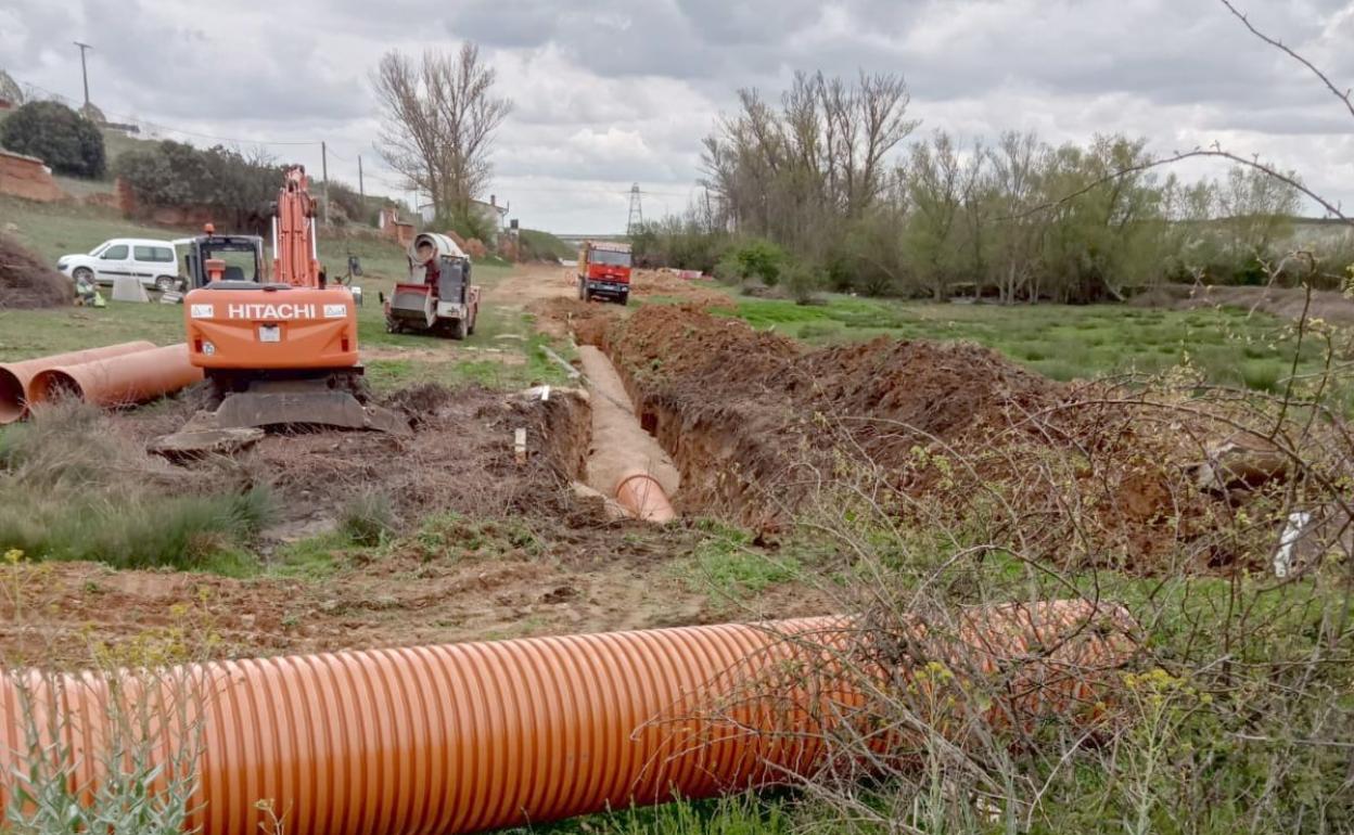 Imagen de las obras realizadas en la localidad de La Virgen del Camino. 