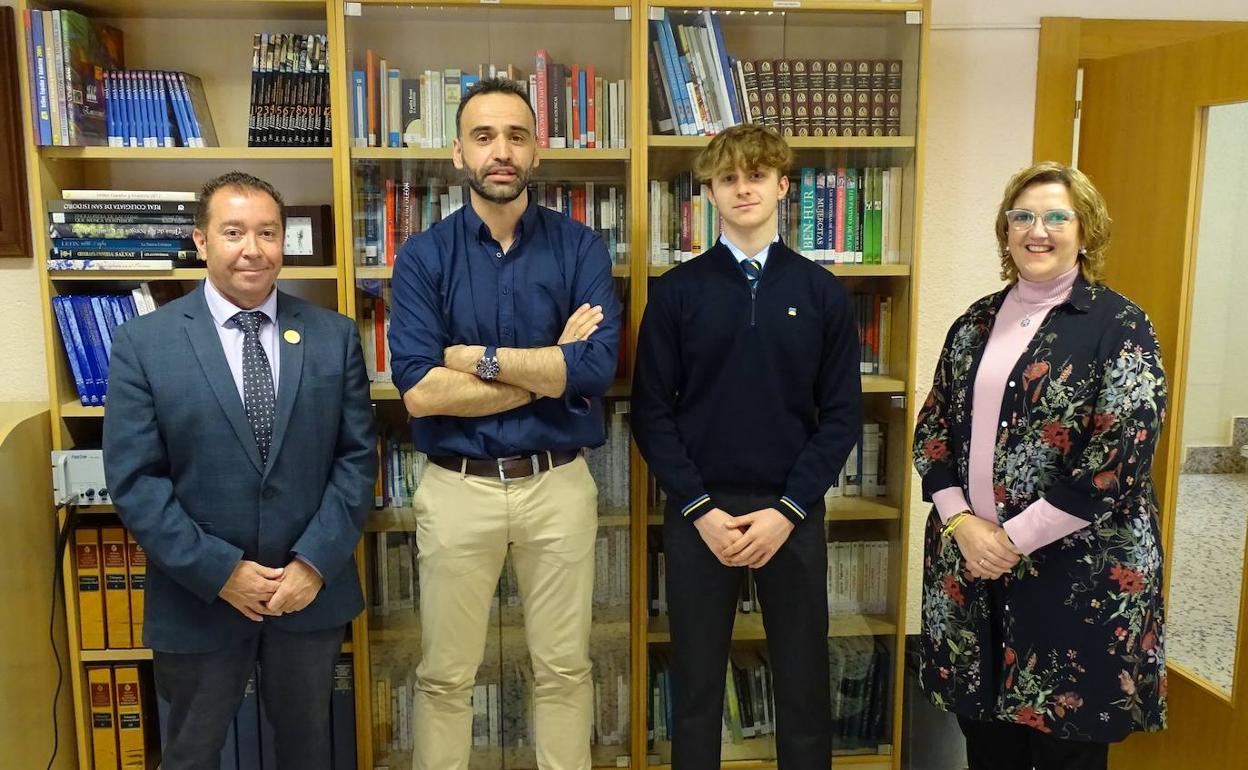 Conferecncia de Pedro Lechuga en el Peñacorada.