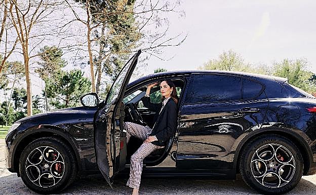 El coche de Eugenia Silva: «Combina perfectamente con mi personalidad y mi estilo de vida»