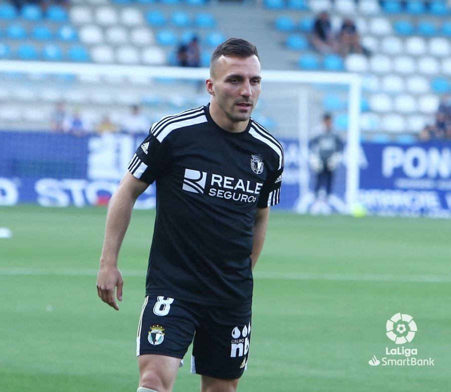 Imágenes del encuentro entre la SD Ponferradina y el Burgoc CF. 