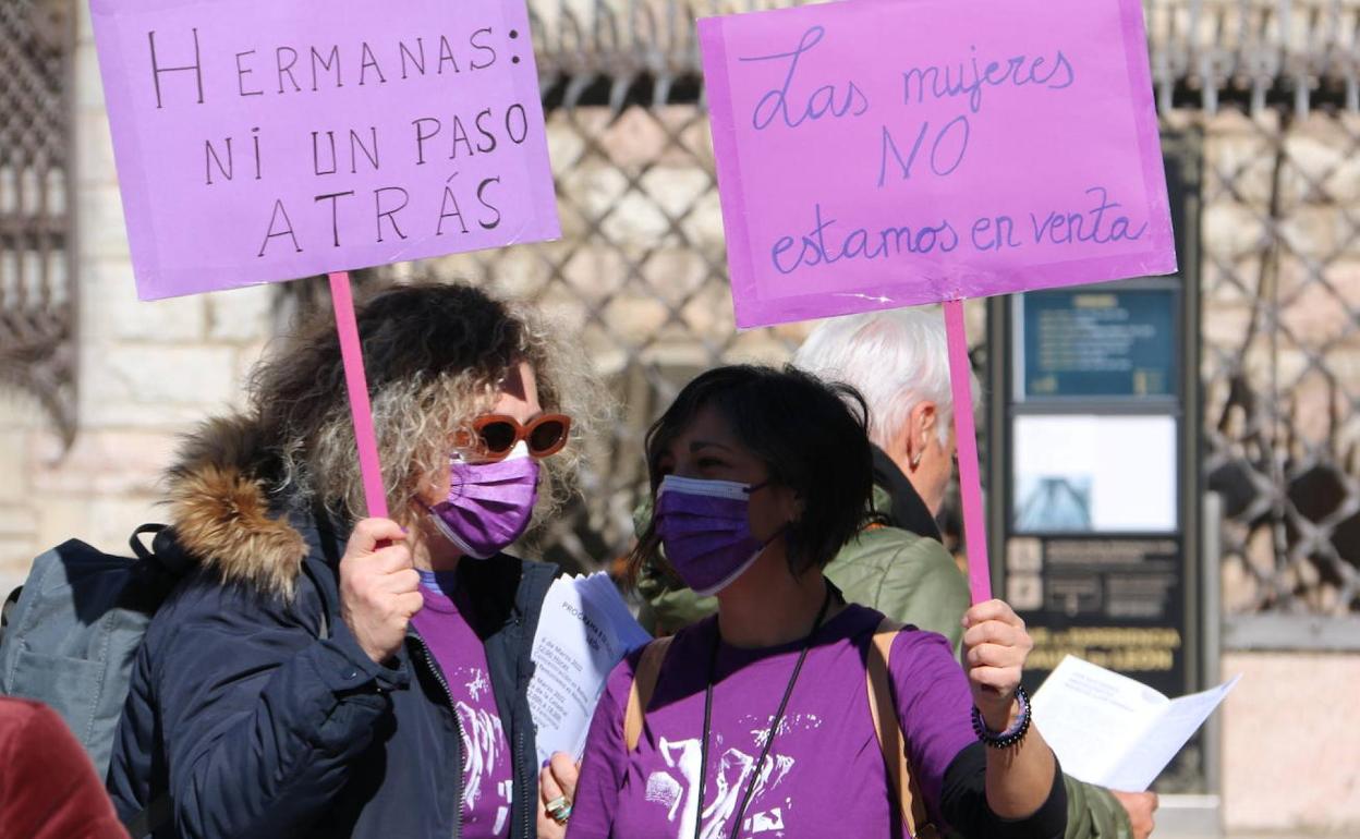 Imagen de archivo de una concentración feminista en León. 