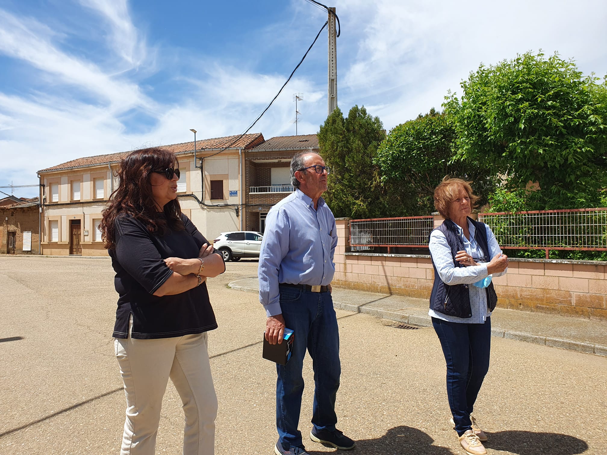 La localidad leonesa de Quintana del Marco puede cambiar su escuela por un tanatorio.