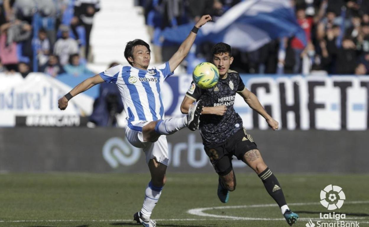 Madrileños y bercianos miden sus fuerzas en este encuentro de la Liga Smartbank en el que la Deportiva busca seguir en puestos de ascenso directo.