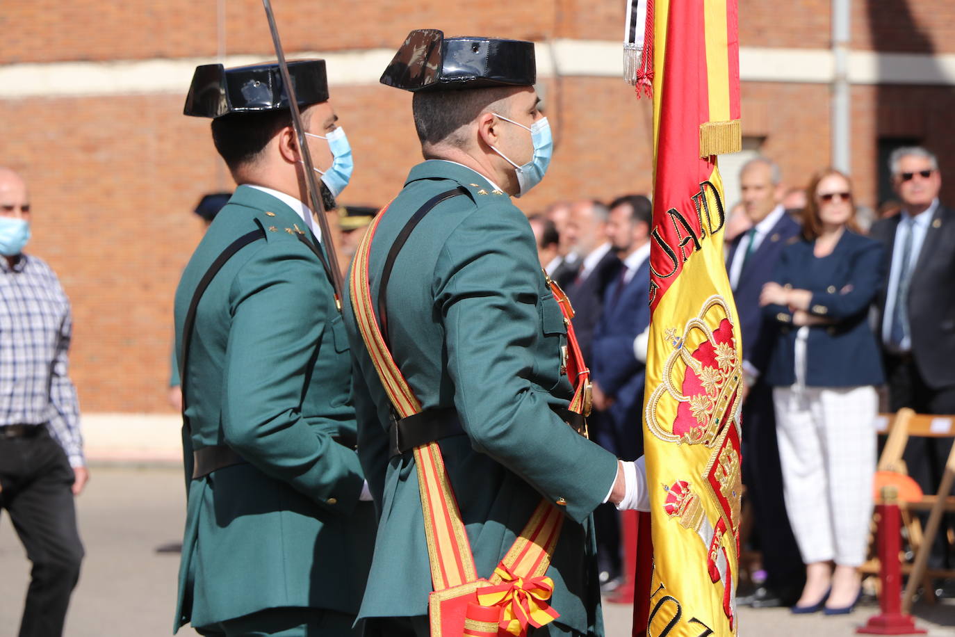 Fotos: Actos conmemorativos del 178 aniversario de la Guardia Civil en León