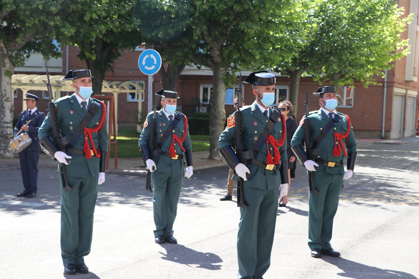 Fotos: Actos conmemorativos del 178 aniversario de la Guardia Civil en León