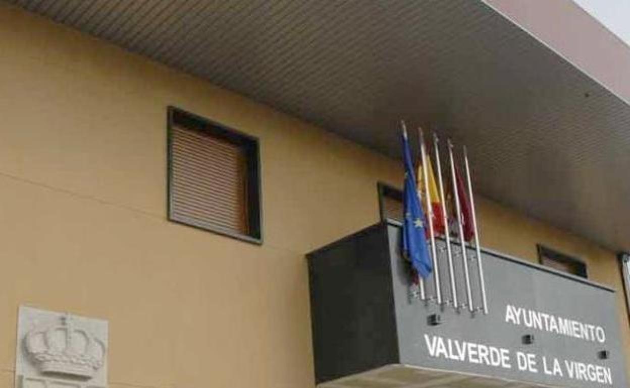 Ayuntamiento de Valverde de la Virgen.