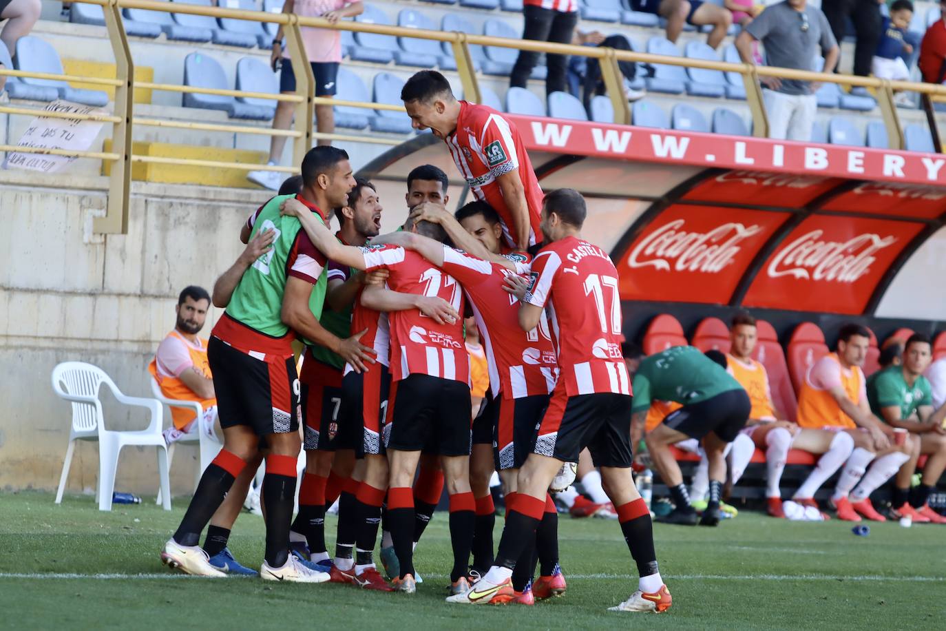 La Cultural ha disputado la última jornada ante la UD Logroñés sin nada en juego para los de Curro Torres.