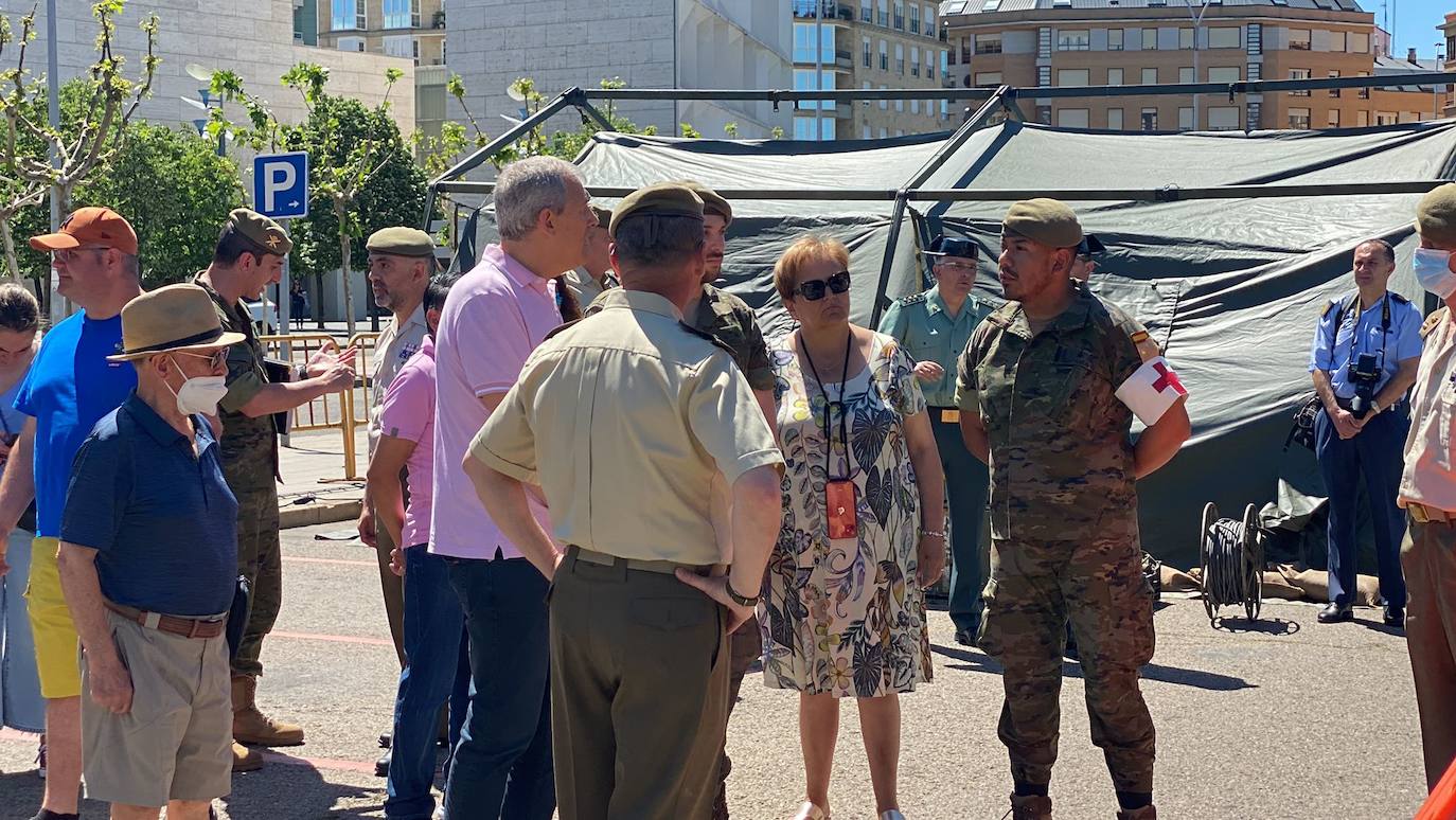 Fotos: Día de las Fuerzas Armadas en León