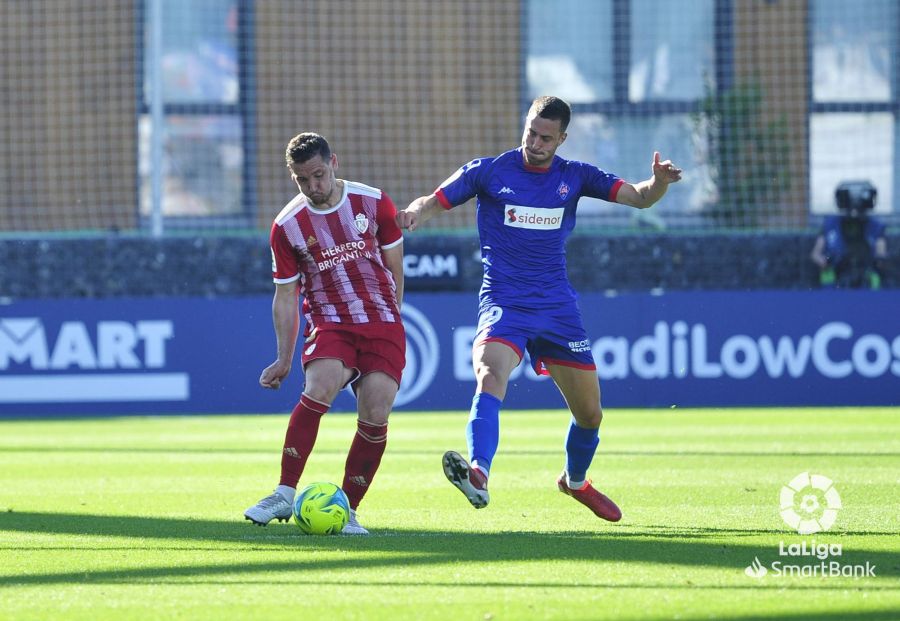 La visita a Lezama ha sido el cierre de temporada para una Deportiva que ha soñado con el playoff y que despide a su entrenador más exitoso, Jon Pérez Bolo