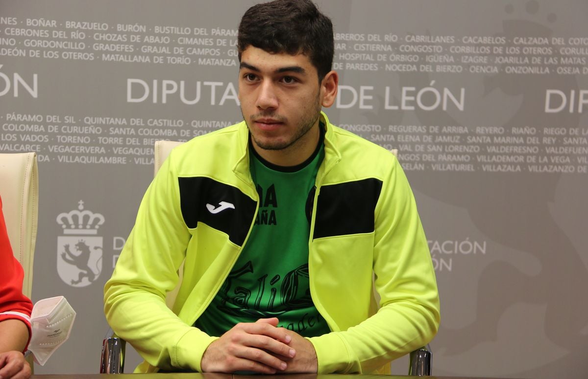 Presentación de la expedición leonesa que participa en el 103 Festival Cantonal de Lucha Suiza