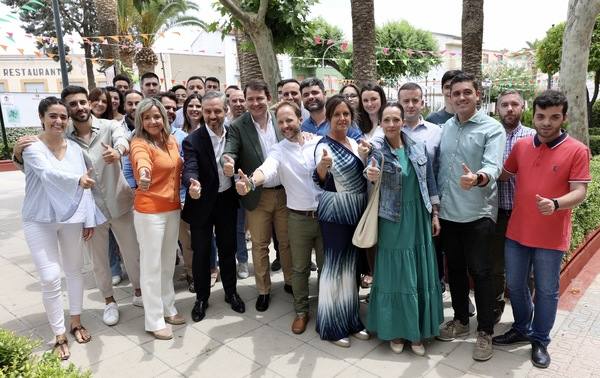 El presidente de la Junta de Castilla y León, en Jaén apoyando la candidatura popular. 