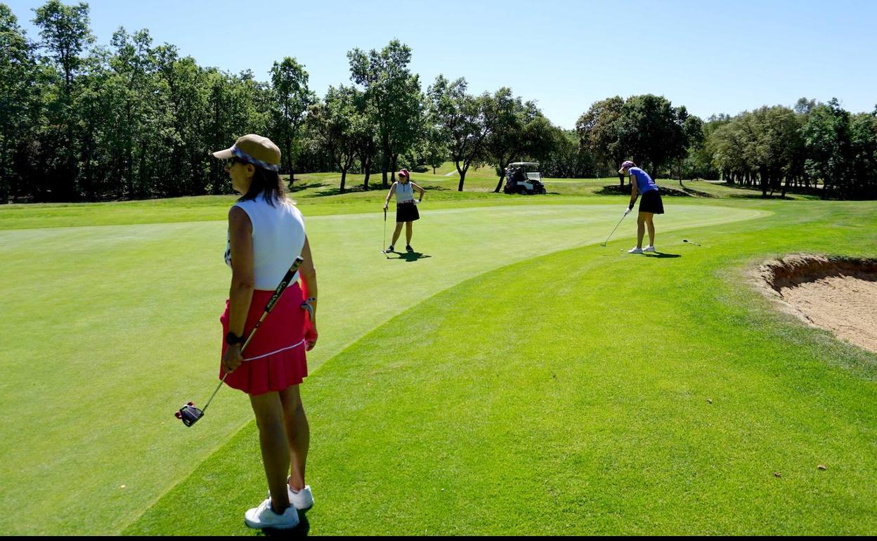 El buen ambiente y el buen tiempo reinaron en las dos jornadas de torneo.