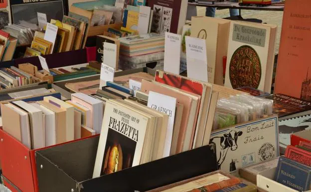 La Feria del Libro de La Bañeza abre sus puertas tras dos años de parón