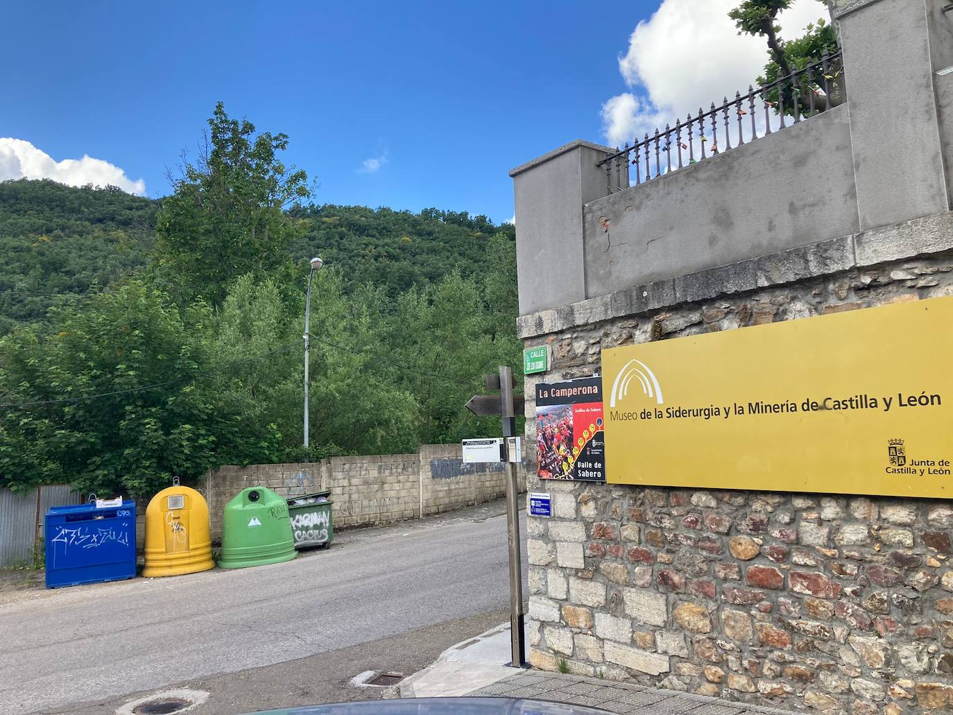 Contenedores del municipio de Sabero. 