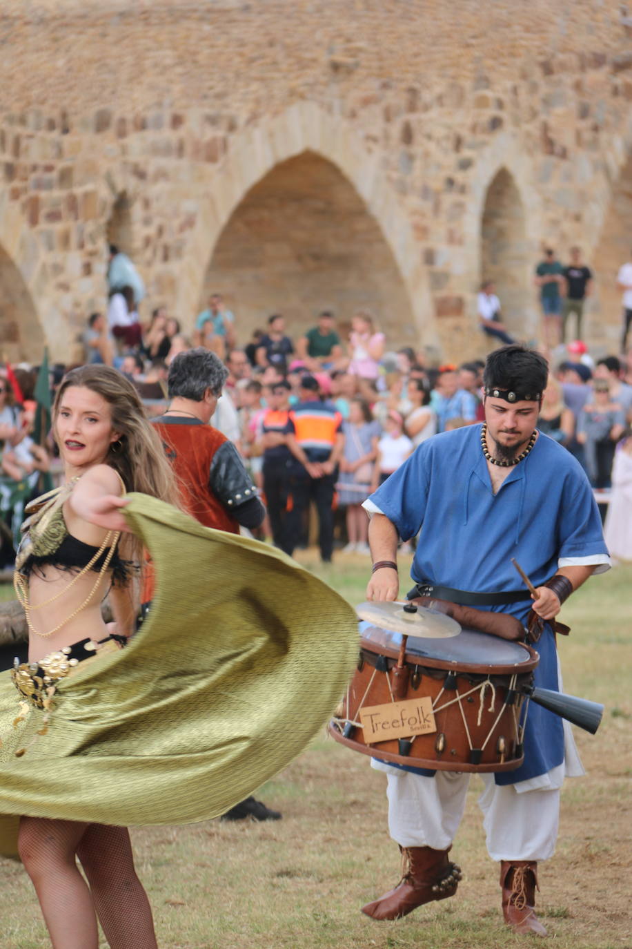 El palenque volvió a cobrar vida y se empapó de caballeros dispuestos a dar batalla ante el Passo Honroso de Hospital de Órbigo.