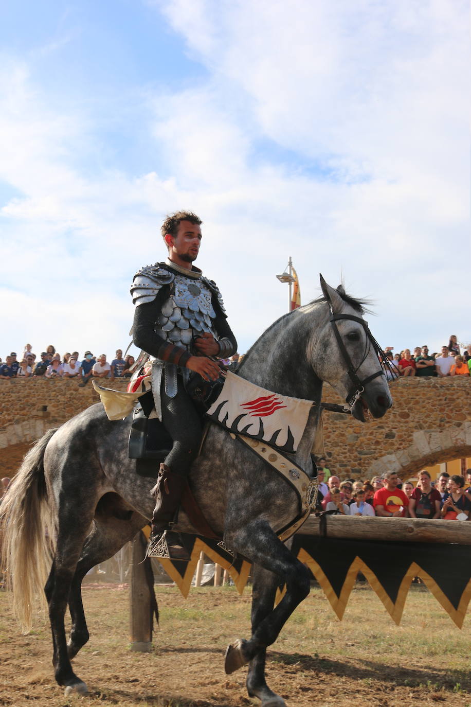 El palenque volvió a cobrar vida y se empapó de caballeros dispuestos a dar batalla ante el Passo Honroso de Hospital de Órbigo.