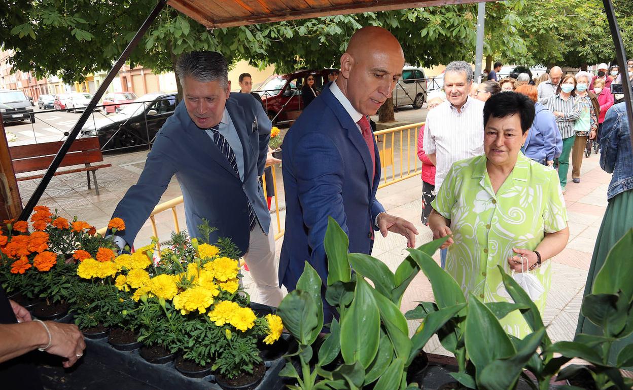 El Ayuntamiento de León que ha organizado una serie de actividades relacionadas con esta celebración con la finalidad de sensibilizar a la población. 