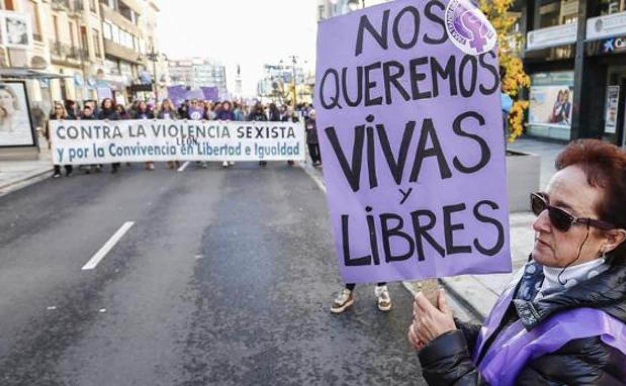 La Junta subvencionará programas de atención en centros residenciales a víctimas de violencia de género