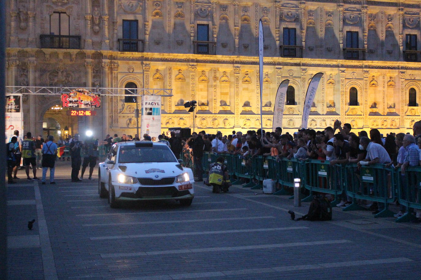 Fotos: Comienzan a rugir los motores en León