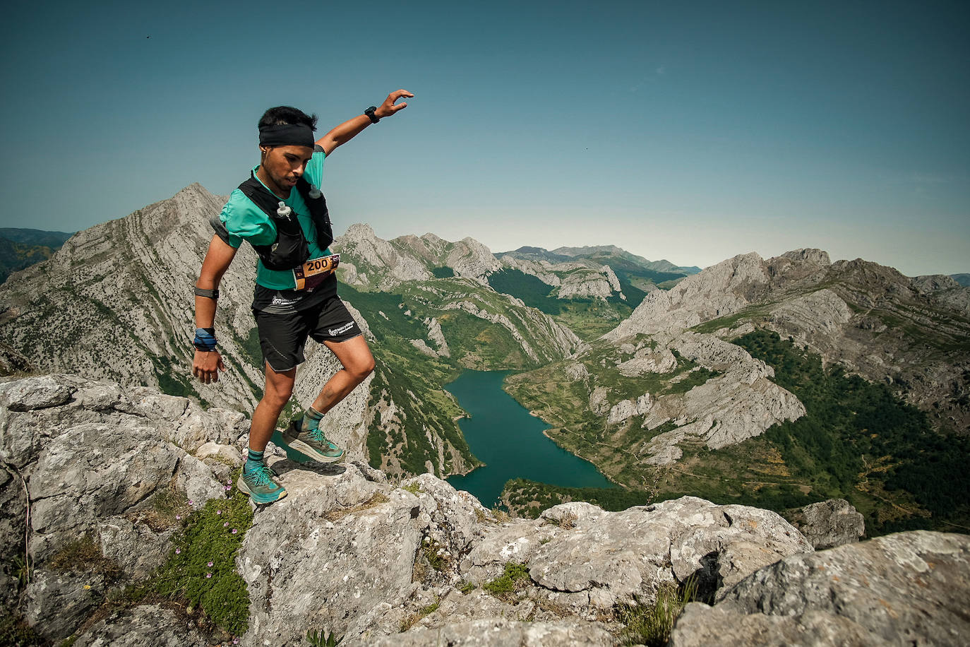 Manole y Sadlo no dan opciones y certifican su triunfo en la Riaño Trail Run con el Gilbo de 'testigo'