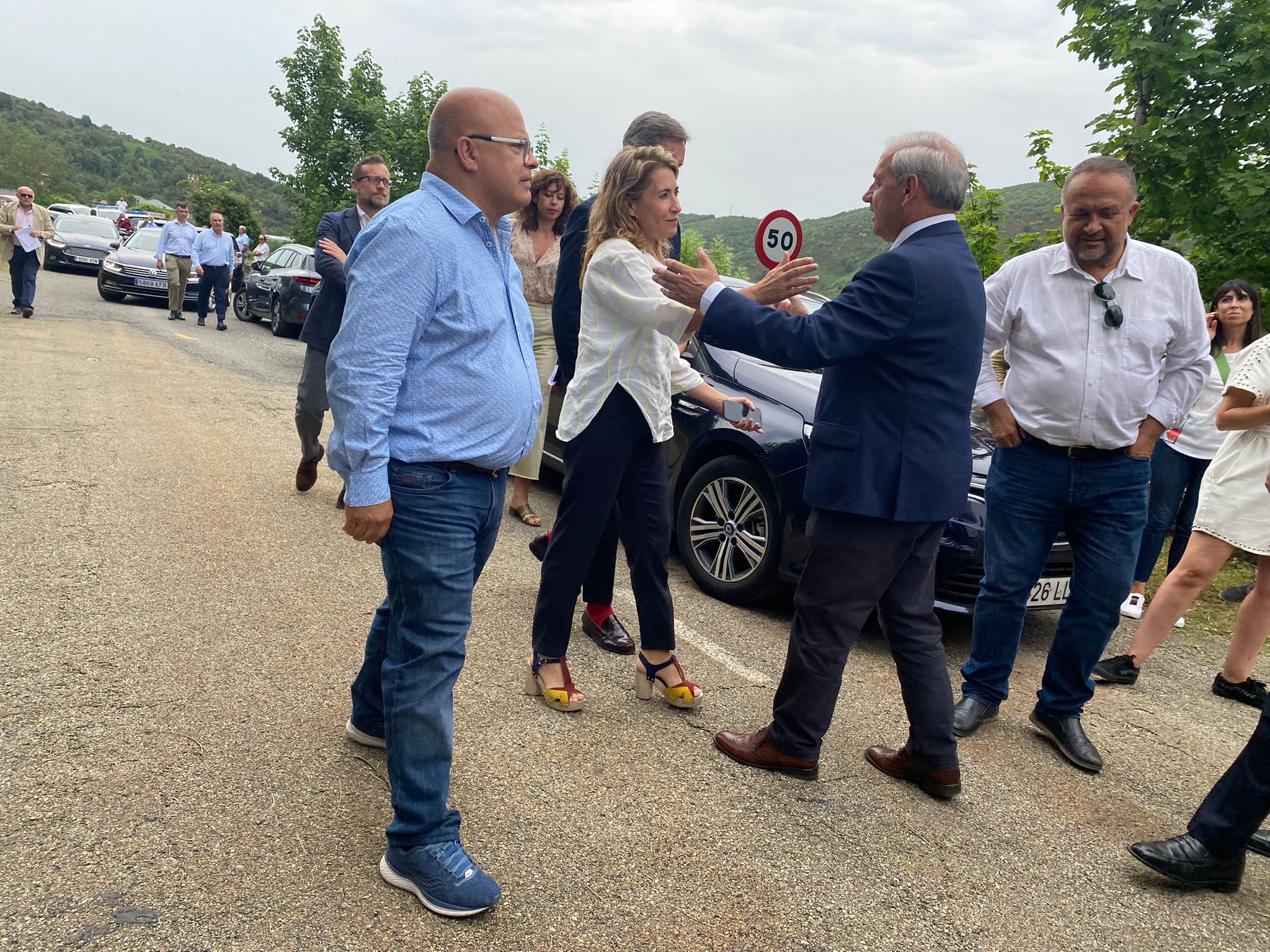 Fotos: Visita de la ministra al viaducto de Castro