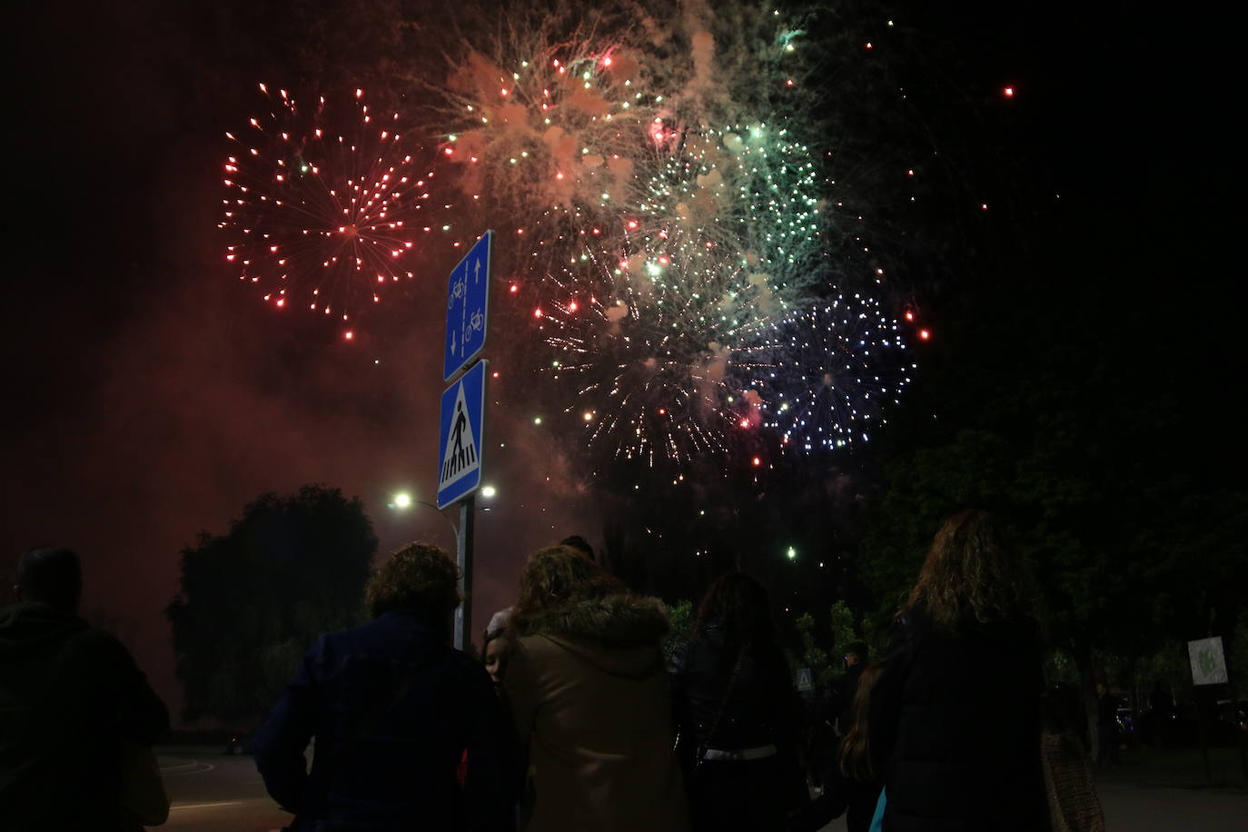 La lluvia hizo una pausa para León volviera a disfrutar de la noche más mágica 