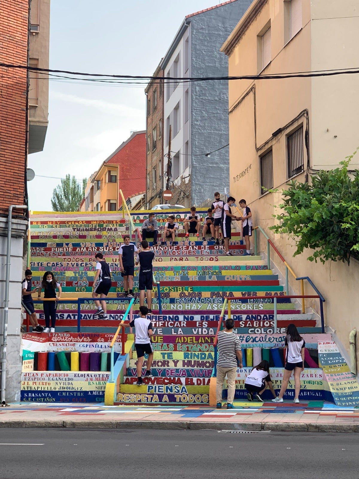 La 'Escalera de la vida' ya luce unos peldaños llenos de sabiduría.