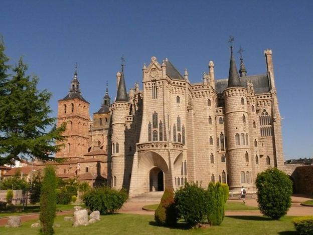 Palacio Episcopal de Astorga