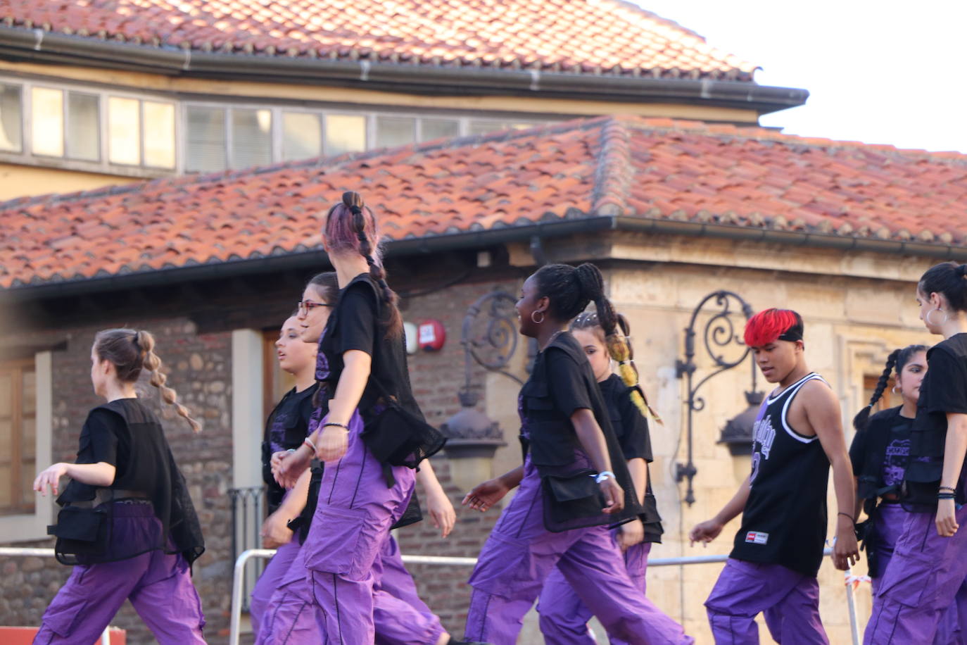 Actuación de Cras Dance en León. 