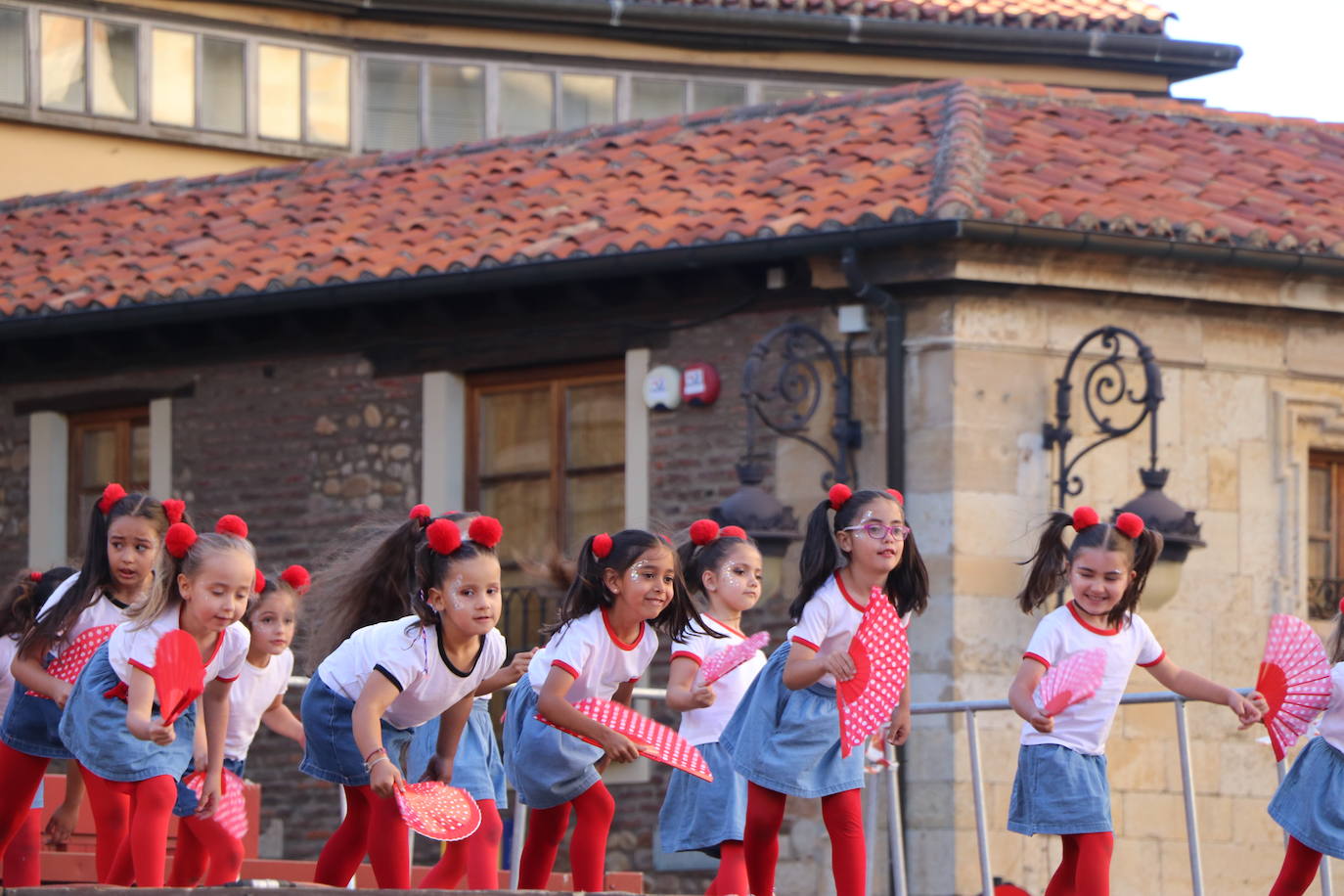 Actuación de Cras Dance en León. 