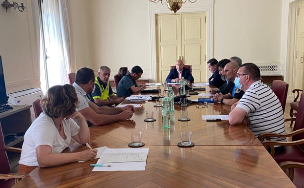 Reunión de la Comisión Provincial de Tráfico celebrada en la Subdelegación del Gobierno en León.