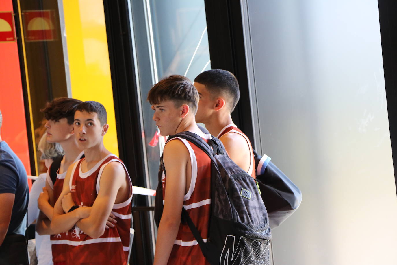 Imágenes de los encuentros del circuito 3X3 Street Basket Tour, celebrado en León. 