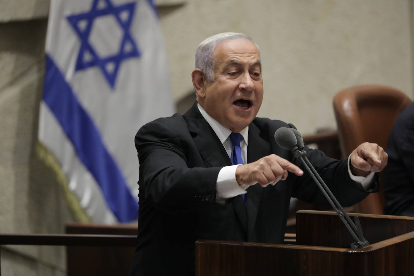 Netanyahu, líder de la oposición esta legislatura, intervino el jueves en la sesión en que se disolvió la Kneset.