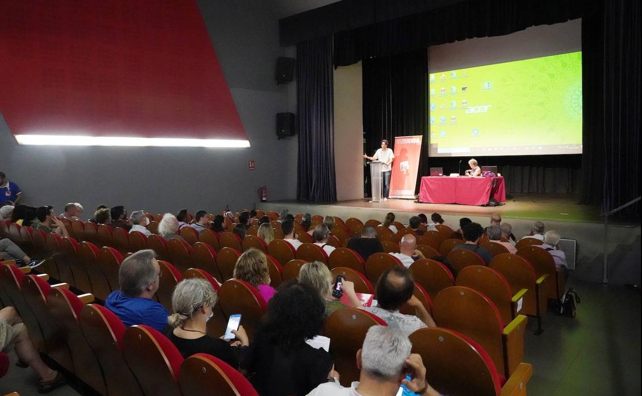 Izquierda Unida en Castilla y León inicia el proceso para construir candidaturas «alternativas» para las elecciones municipales.