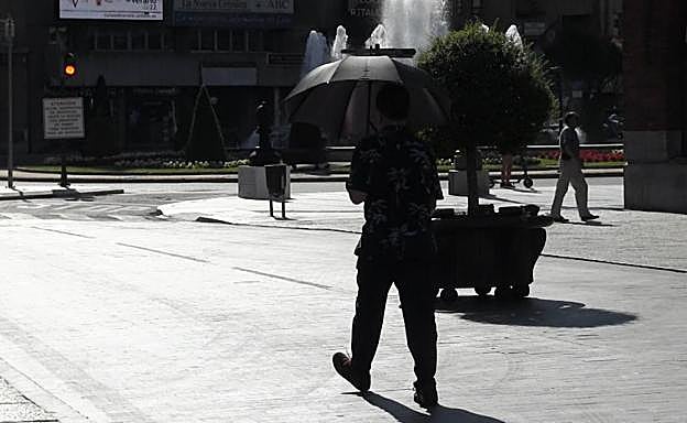 Galería. La ola de calor se empieza a notar en León.