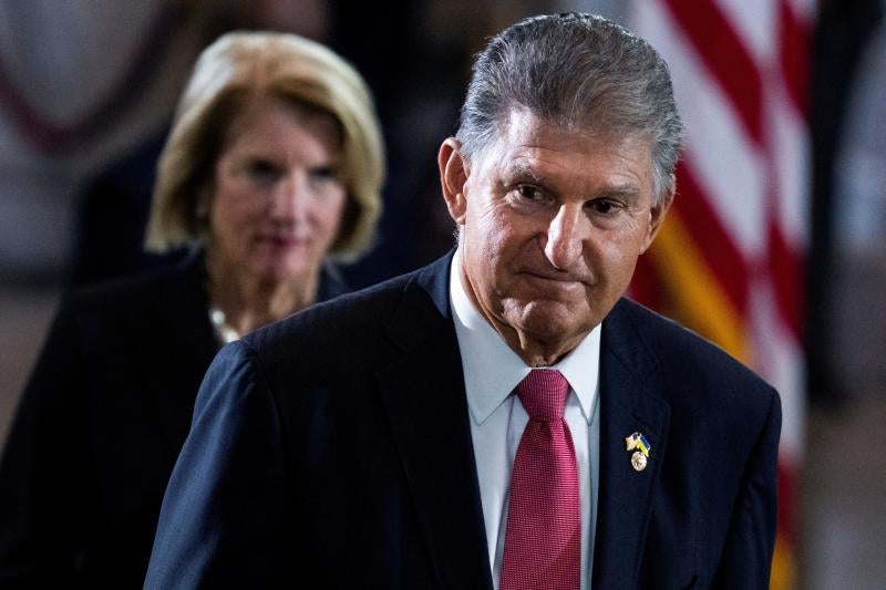 El senador Manchin se ha convertido en el principal enemigo de su propio partido. 