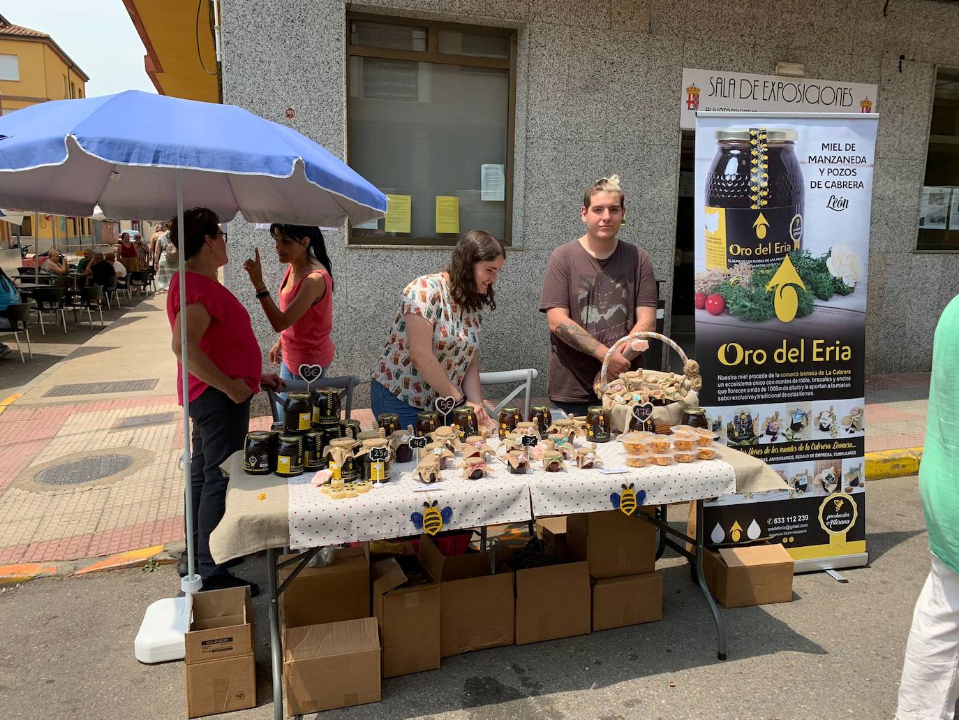 La artesanía y los productos de la zona vuelven a ensalzarse en una de las ferias que atrae a miles de turistas.