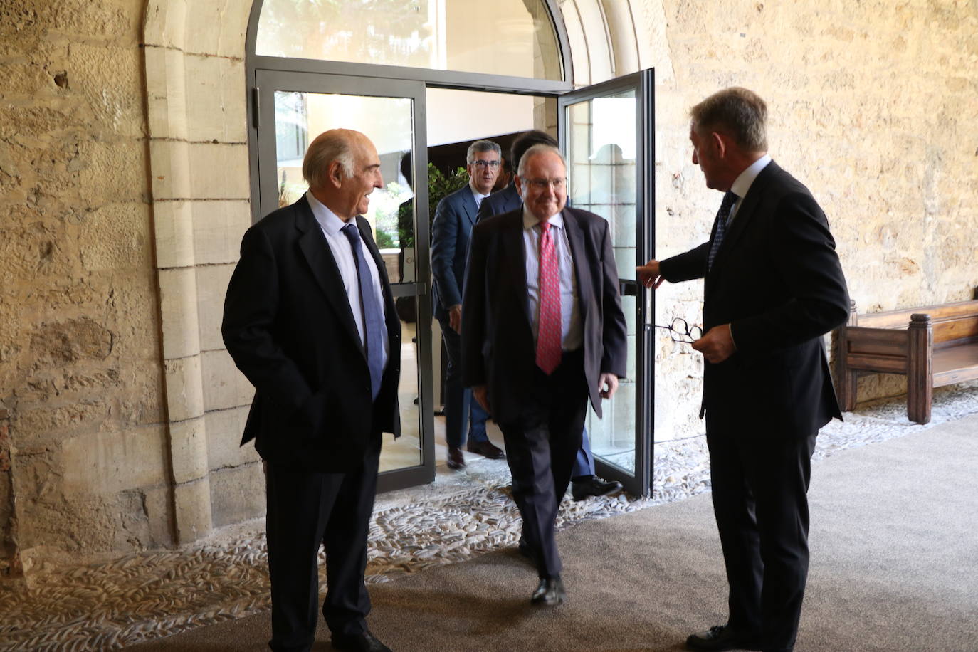 Fotos: Medalla de oro de la Cámara de Comercio a Manuel Lamelas