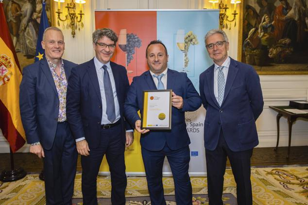 El vino leonés 'Gurdos' elegido mejor rosado de España en el «Wines fromSpain Awards». 