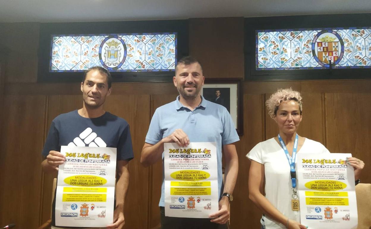 Presentación de la nueva carrera popular nocturana 'Dos Leguas' en Ponferrada. 