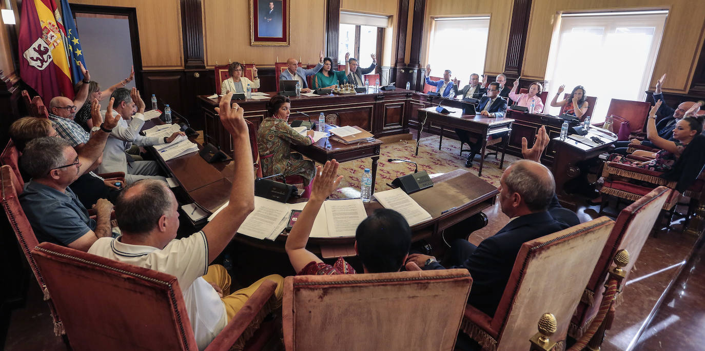 Imagen del pleno ordinadio del mes de julio en el Ayuntamiento de León. 