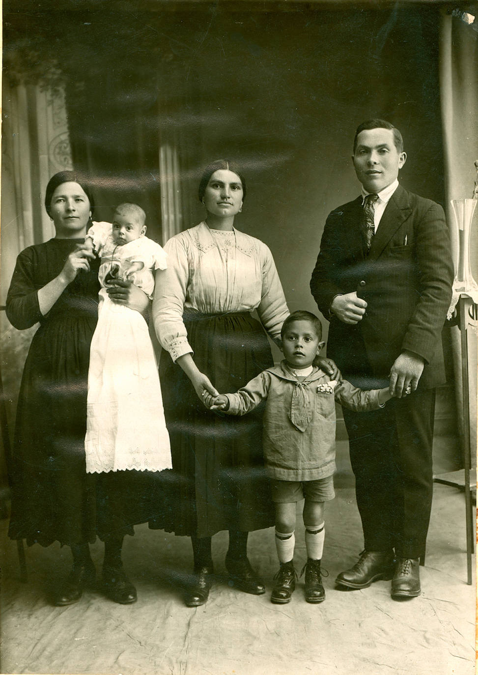 Muestra de La Cepeda en Blanco y Negro en las antiguas escuelas de Zaco
