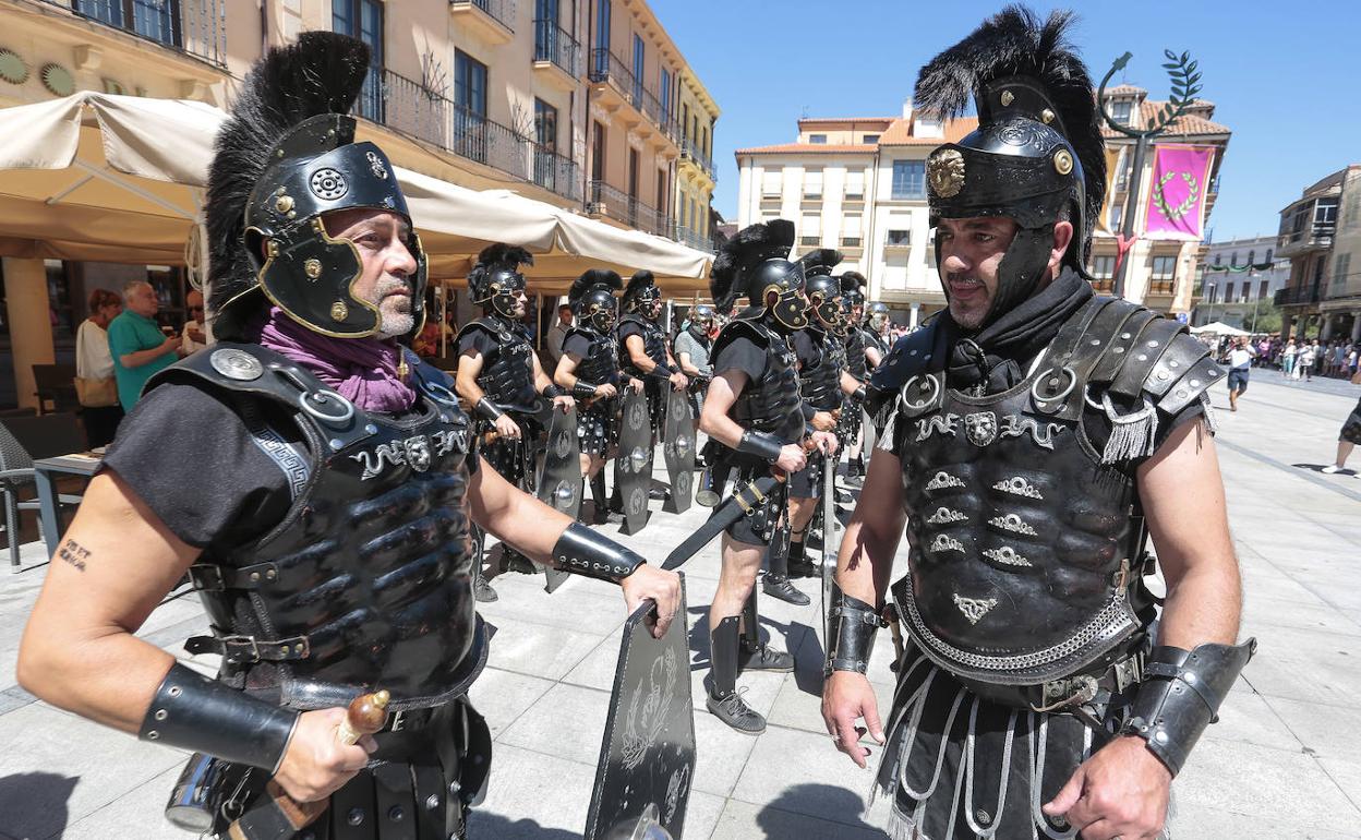 Astorga celebra su tradicional fiesta de Ástures y Romanos, declarada de interés turístico regional.