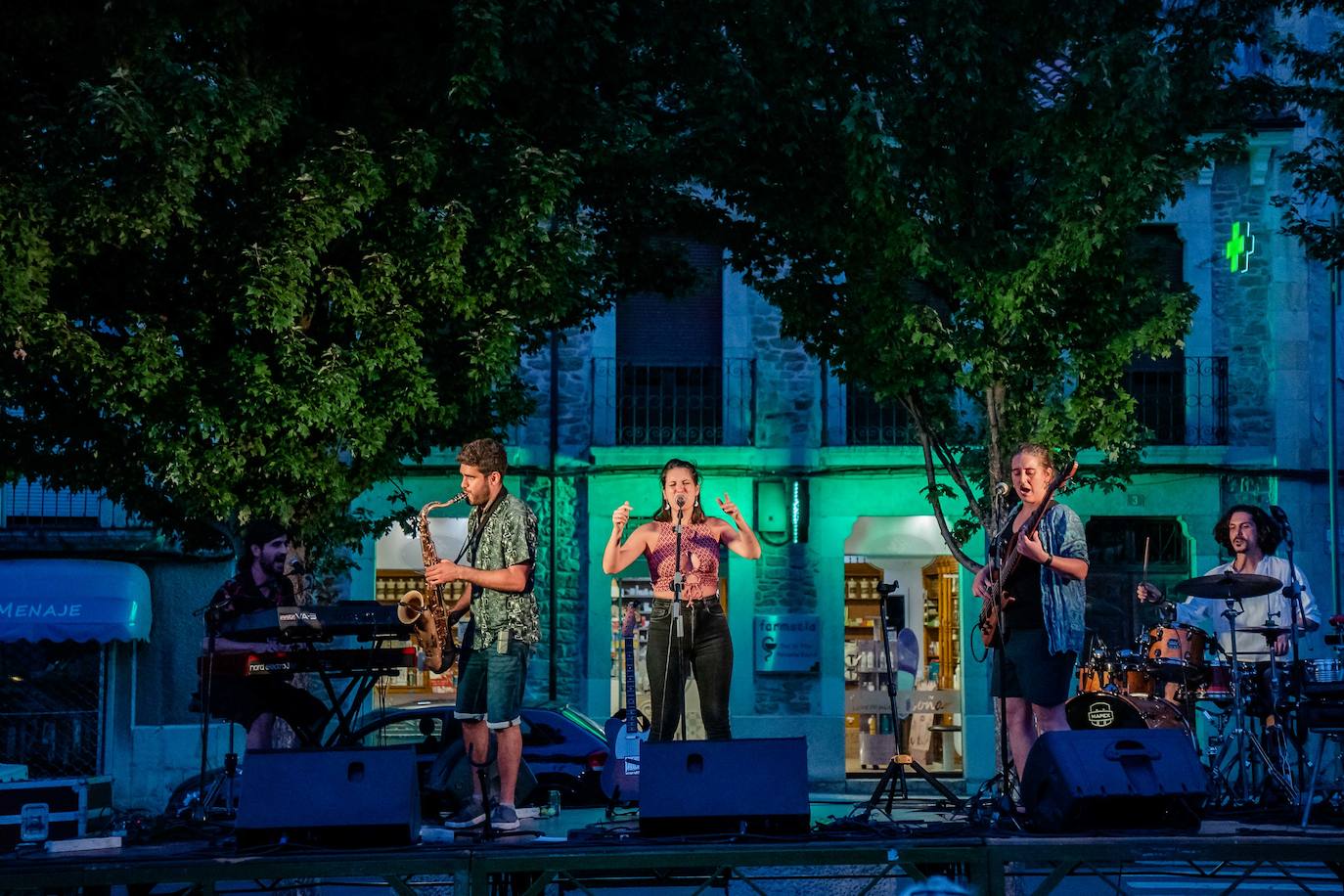 Boñar acogió un nuevo concierto del ciclo Las Piedras Cantan