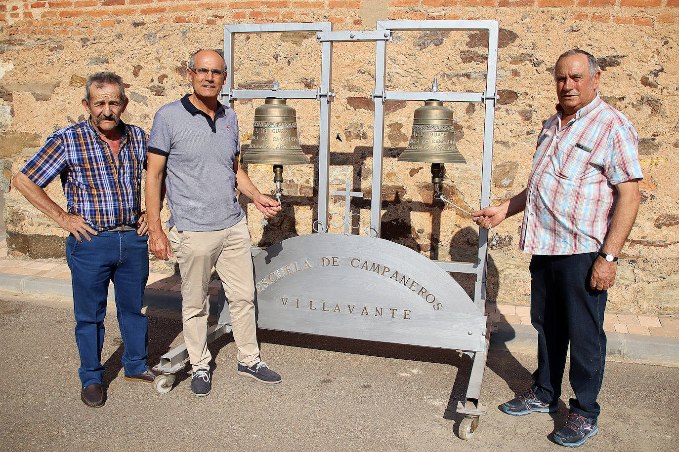 XXXVI Encuentro de campaneros en la localidad leonesa de Villavante