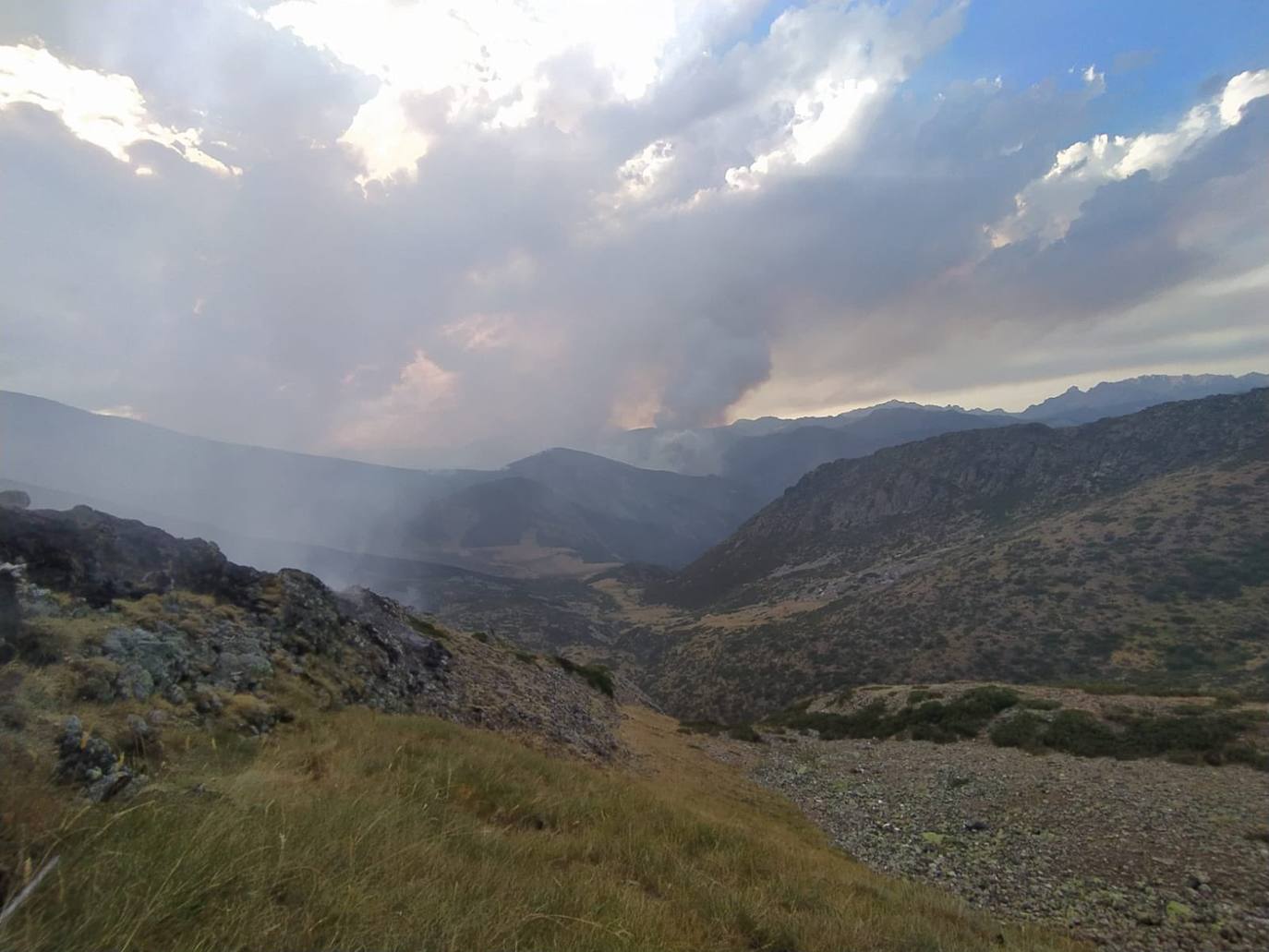 Imagenes del incendio de Boca de Huergano. 