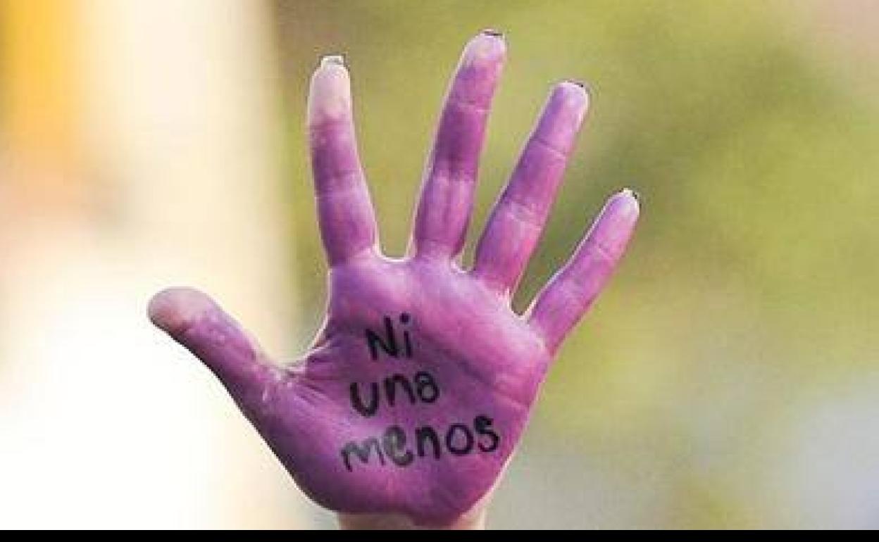 La Asociación de Mujeres Progresistas Bercianas ofrece el programa Tanit de atención integral a víctimas de violencia de género